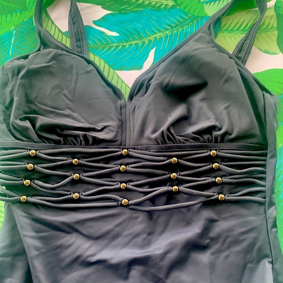 MAGICSUIT SLIMMING ONE PIECE BEADED SWIMSUIT ☀️ - Picture 2 of 5